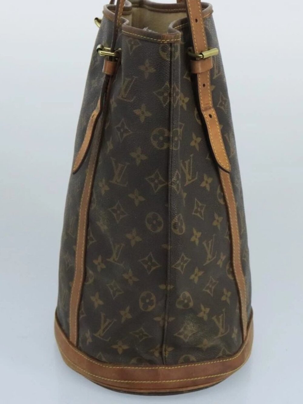 LOUIS VUITTON Monogram Bucket GM Shoulder Bag - Picture 7 of 16